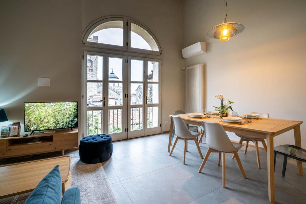 La Finestra Charme&Relax Apartment Bergamo Ngoại thất bức ảnh